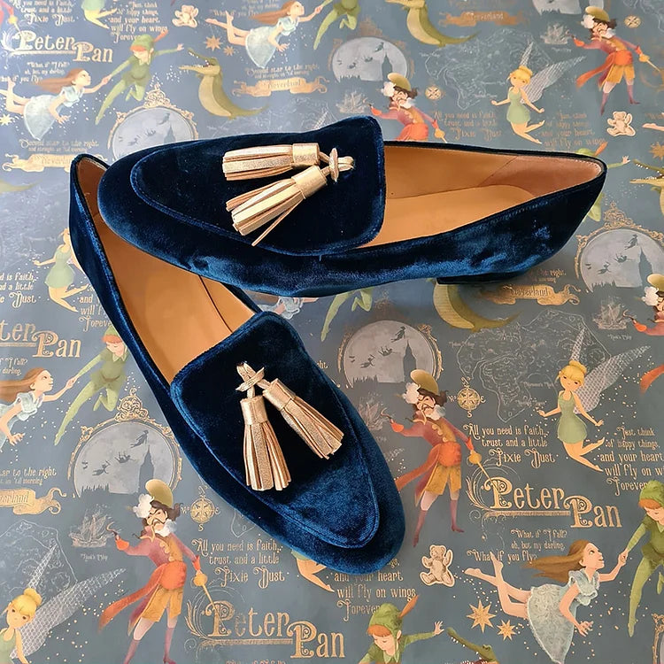 Bailey | Midnight Elegance Loafers With Champagne Tassels