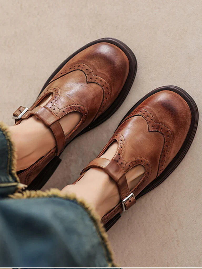 Lara | Vintage Mary Jane Flats