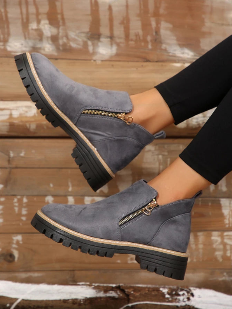 Zerelle | Ease Boots