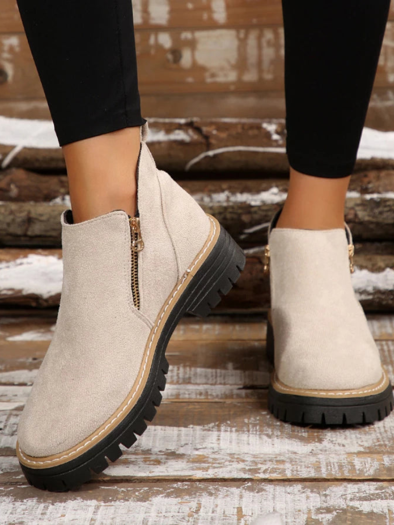 Zerelle | Ease Boots